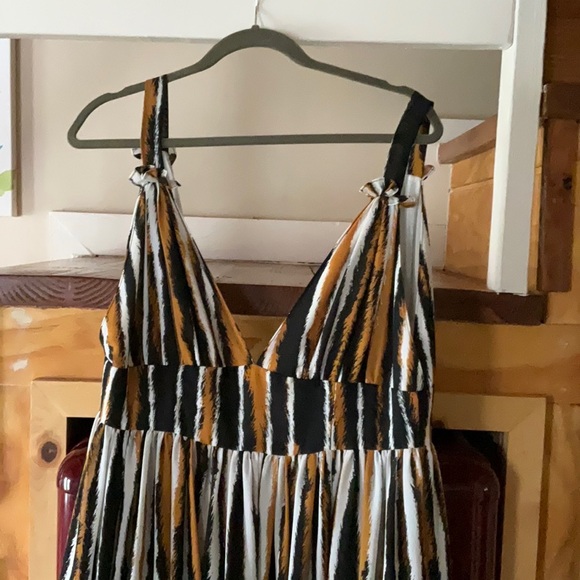 Ronny Kobo Multicolored Sallee Maxi EUC - size Large/Long - Picture 10 of 11